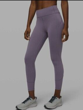 Lululemon In Movement Tight 25" *Everlux Purple Quartz